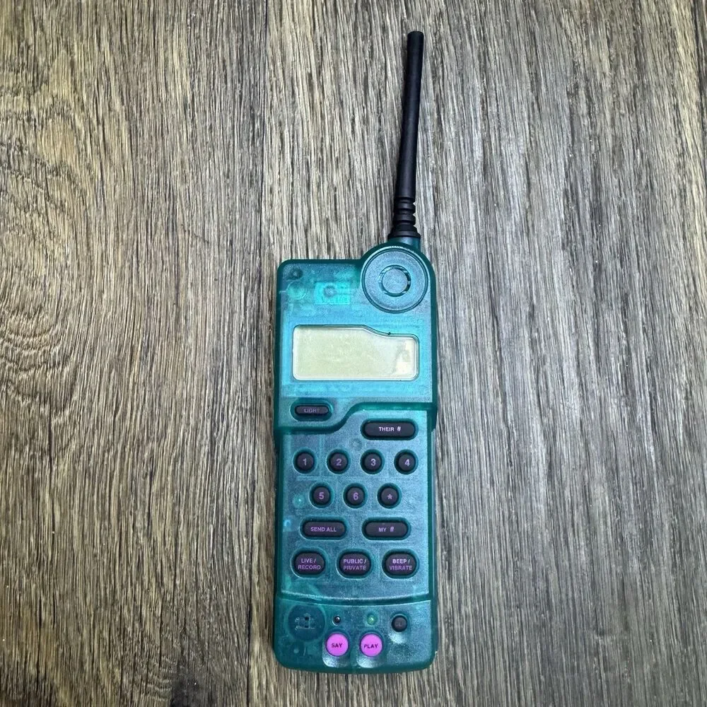 RARE Vintage 1990’s V-Link Model‎ 840020 Mobile Cell Phone - Green - UNTESTED